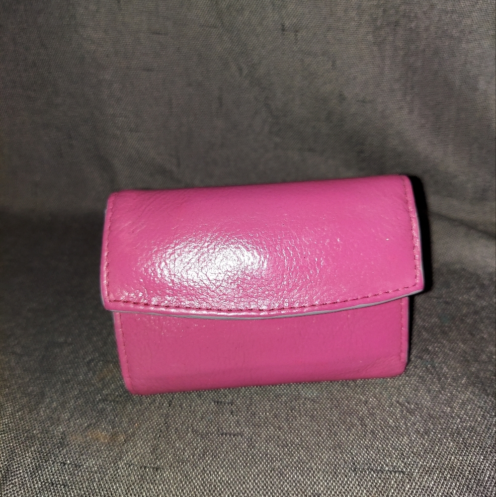 Rolfs pink trifold wallet
